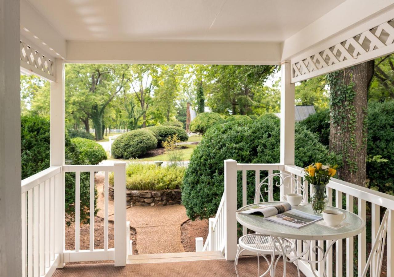 Prospect Hill Inn & Restaurant Zion Crossroads 외부 사진
