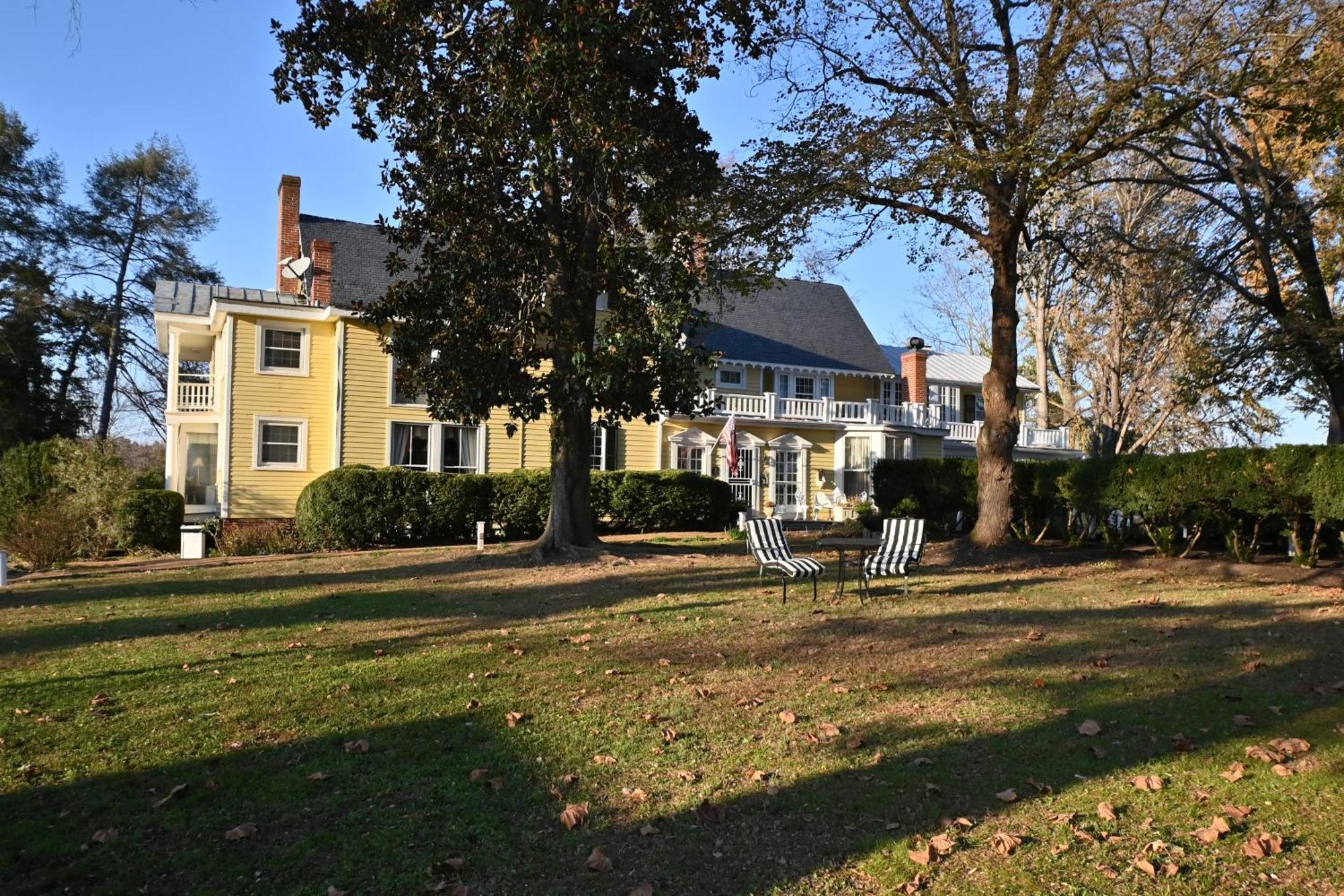 Prospect Hill Inn & Restaurant Zion Crossroads 외부 사진