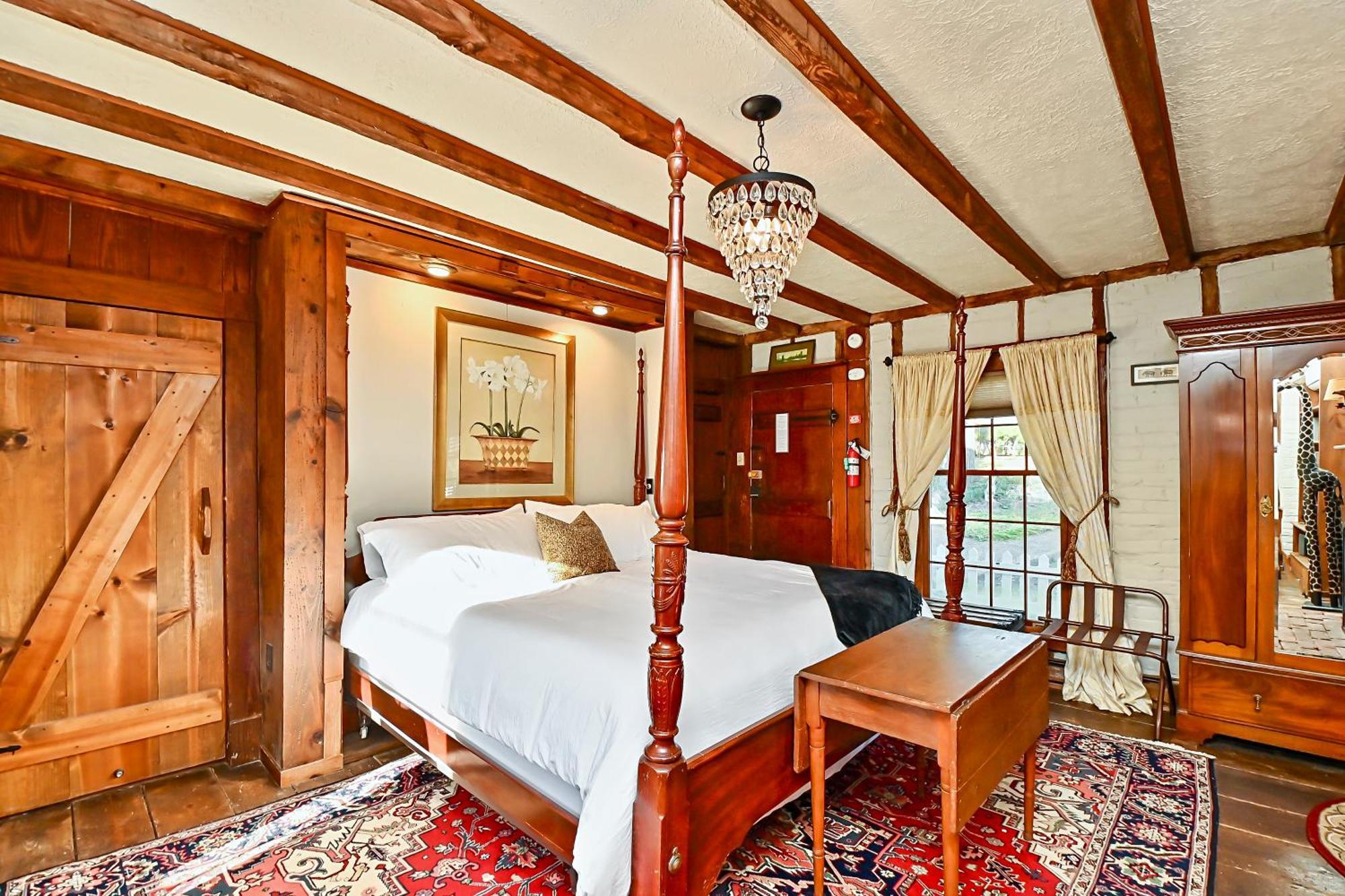 Prospect Hill Inn & Restaurant Zion Crossroads 외부 사진